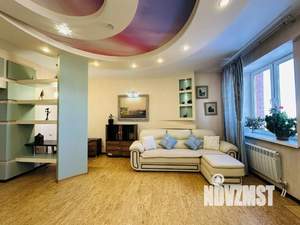 3-к квартира, посуточно, 85м2, 1/1 этаж
