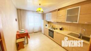 1-к квартира, посуточно, 42м2, 2/13 этаж