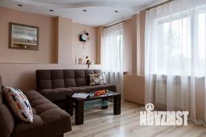 2-к квартира, посуточно, 56м2, 5/8 этаж