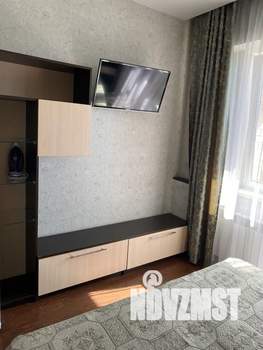 Студия квартира, посуточно, 35м2, 15/15 этаж