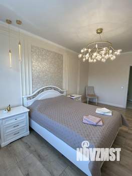 1-к квартира, посуточно, 43м2, 8/16 этаж