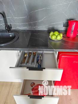 Студия квартира, посуточно, 25м2, 9/18 этаж