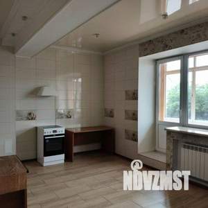 5-к квартира, на длительный срок, 177м2, 2/6 этаж