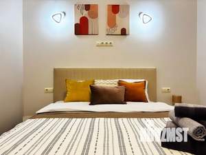 Студия квартира, посуточно, 34м2, 11/18 этаж