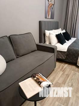 Студия квартира, посуточно, 31м2, 5/19 этаж