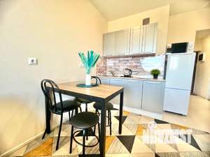 Студия квартира, посуточно, 35м2, 12/16 этаж