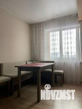 1-к квартира, посуточно, 43м2, 1/1 этаж