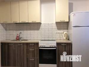 1-к квартира, посуточно, 42м2, 10/17 этаж