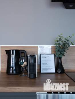Студия квартира, посуточно, 42м2, 13/18 этаж