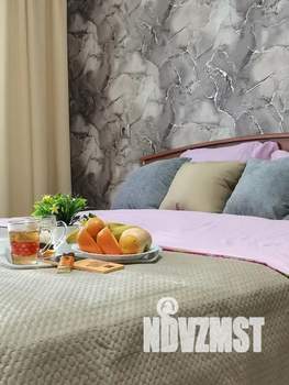 1-к квартира, посуточно, 40м2, 5/6 этаж