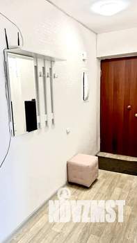 2-к квартира, посуточно, 42м2, 5/5 этаж