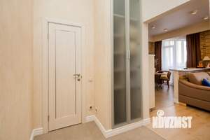 Студия квартира, посуточно, 38м2, 9/11 этаж