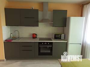 Студия квартира, посуточно, 45м2, 10/15 этаж