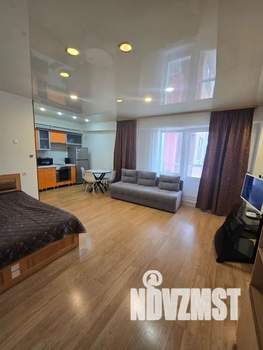 Студия квартира, посуточно, 40м2, 8/10 этаж