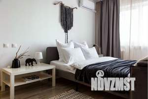 1-к квартира, посуточно, 36м2, 11/16 этаж