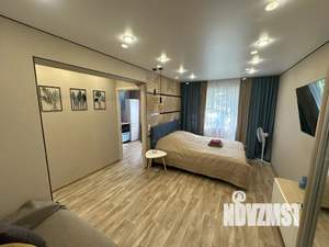 1-к квартира, посуточно, 35м2, 1/1 этаж