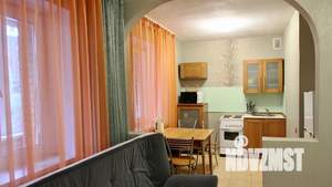 1-к квартира, посуточно, 40м2, 3/5 этаж