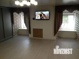 Студия квартира, посуточно, 44м2, 2/4 этаж