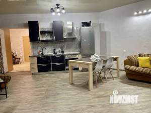 3-к квартира, посуточно, 63м2, 1/4 этаж