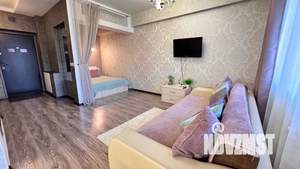 Студия квартира, посуточно, 40м2, 7/9 этаж