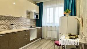 1-к квартира, посуточно, 38м2, 6/16 этаж
