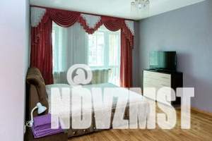 1-к квартира, посуточно, 45м2, 4/8 этаж