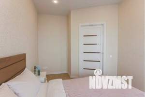 1-к квартира, посуточно, 39м2, 11/16 этаж