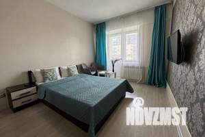 1-к квартира, посуточно, 42м2, 13/17 этаж