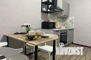 1-к квартира, посуточно, 40м2, 8/8 этаж