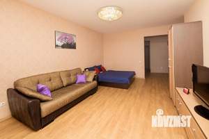2-к квартира, посуточно, 80м2, 1/1 этаж
