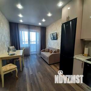 2-к квартира, посуточно, 45м2, 11/15 этаж