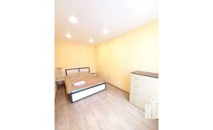 2-к квартира, посуточно, 80м2, 1/1 этаж