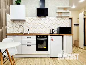 Студия квартира, посуточно, 30м2, 12/18 этаж