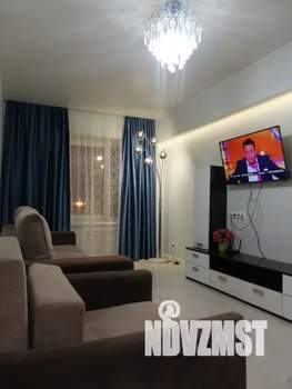 1-к квартира, посуточно, 40м2, 3/6 этаж