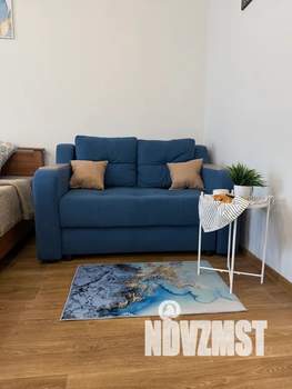 Студия квартира, посуточно, 40м2, 4/9 этаж