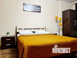 2-к квартира, посуточно, 65м2, 7/8 этаж