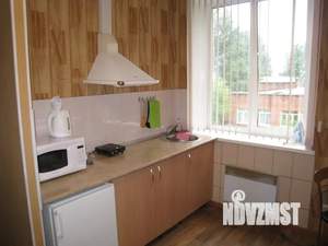 1-к квартира, посуточно, 25м2, 1/2 этаж