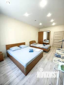 2-к квартира, посуточно, 74м2, 4/17 этаж