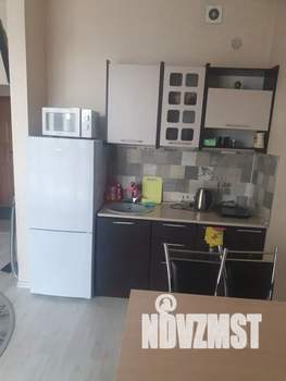 Студия квартира, посуточно, 35м2, 9/9 этаж