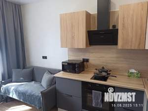 1-к квартира, посуточно, 37м2, 9/16 этаж