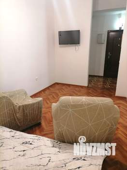 2-к квартира, посуточно, 40м2, 1/11 этаж