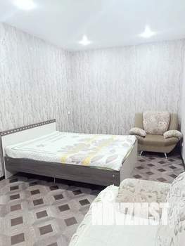 1-к квартира, посуточно, 44м2, 11/16 этаж