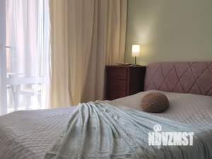 Студия квартира, посуточно, 25м2, 6/17 этаж