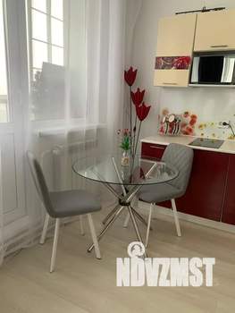 Студия квартира, посуточно, 32м2, 12/15 этаж