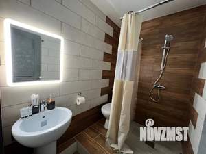 Студия квартира, посуточно, 24м2, 1/10 этаж