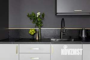 Студия квартира, посуточно, 37м2, 16/18 этаж