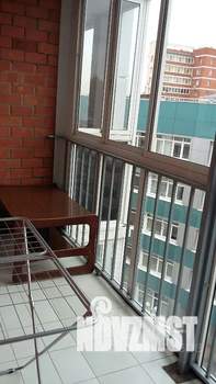 Студия квартира, посуточно, 45м2, 6/10 этаж