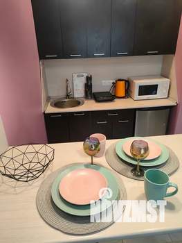 Студия квартира, посуточно, 35м2, 3/15 этаж