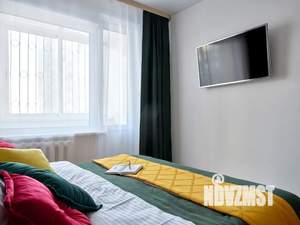 1-к квартира, посуточно, 40м2, 1/9 этаж