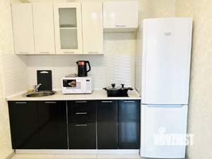 1-к квартира, посуточно, 48м2, 2/10 этаж
